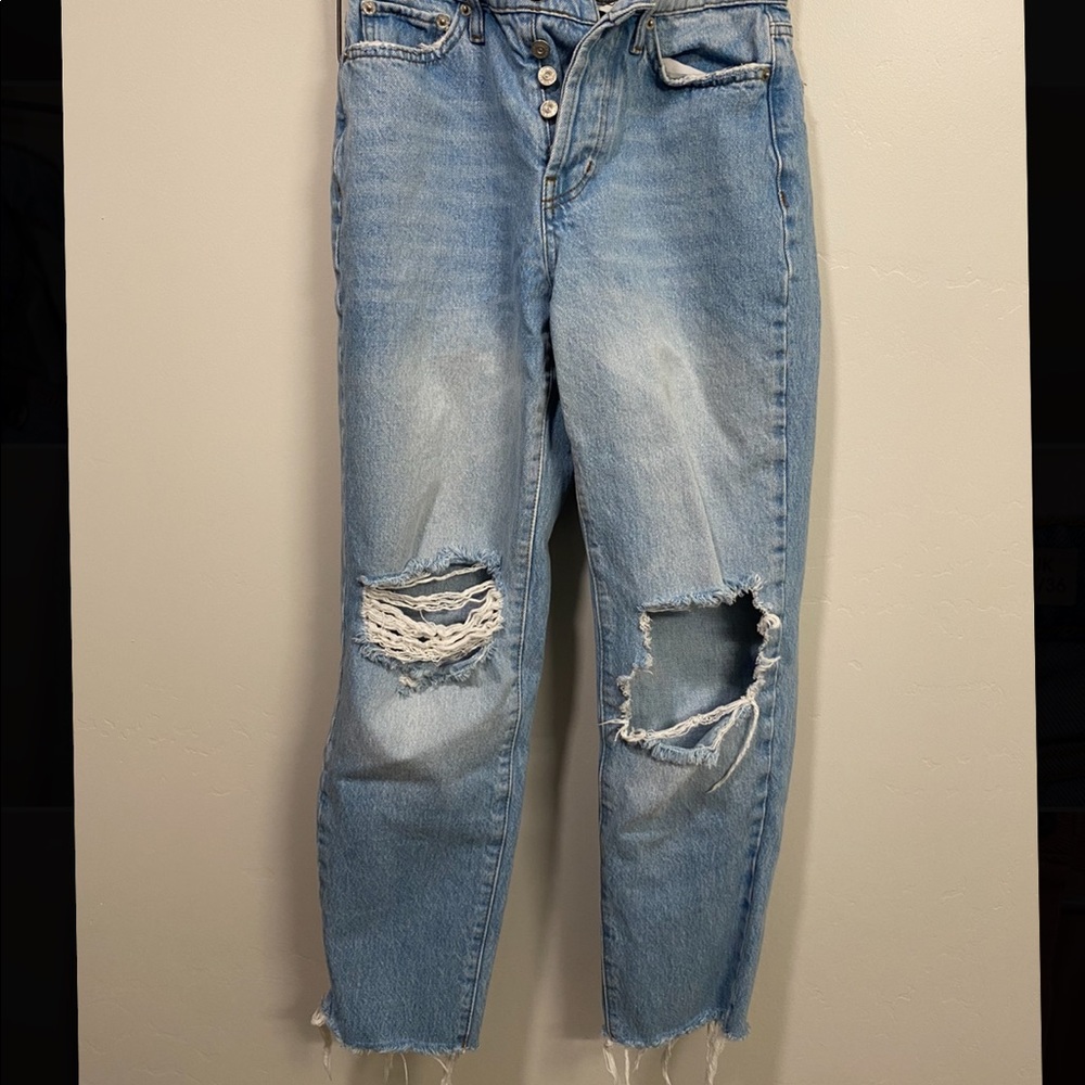 URBAN OUTFITTERS BDG mom jeans